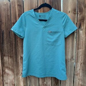 Figs women’s Aqua V-Neck Short Sleeve Tee